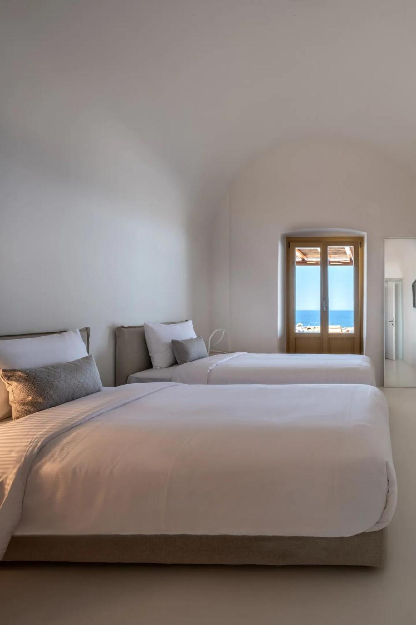 Colombos Beachfront Foinikia  ห้อง รูปภาพ